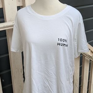 Everlane 100% Human T-Shirt, size L